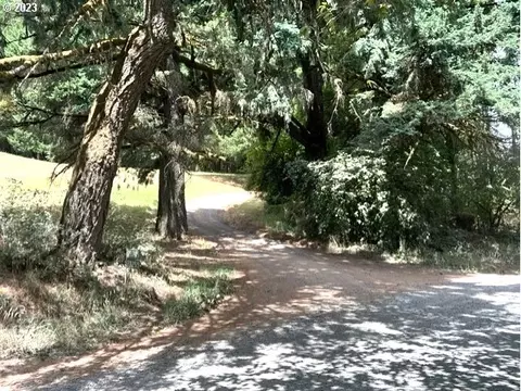 Holly Hill Rd, Hillsboro, OR 97123