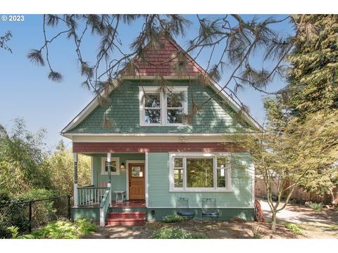 2115 NE Holman St, Portland, OR 97211