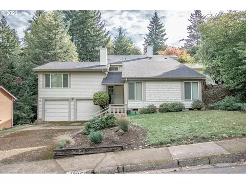 2605 City View St, Eugene, OR 97405
