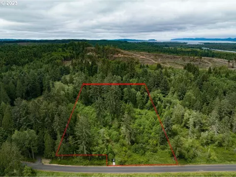 Ziak-gnat Creek Ln, Astoria, OR 97103