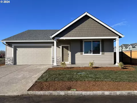 11216 Blueberry Loop NE, Donald, OR 97020