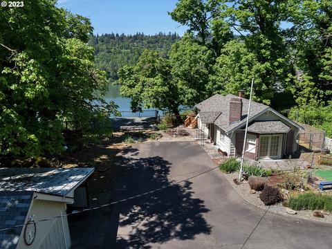 203 3rd Ave, Oregon City, OR 97045