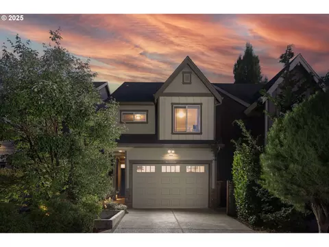8826 SW Spruce St, Portland, OR 97223