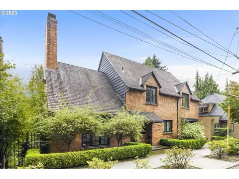 2338 SW Madison St, Portland, OR 97205