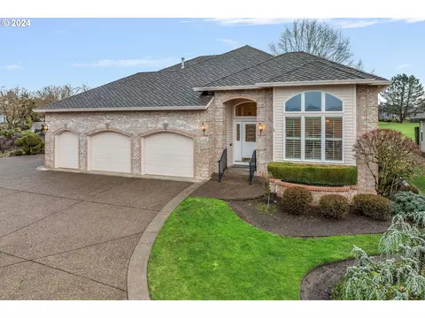 4500 NW Tam O Shanter Way, Portland, OR 97229