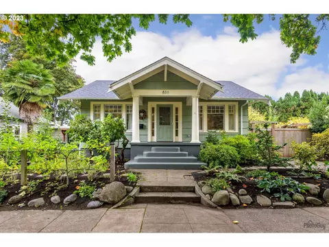 831 W Broadway, Eugene, OR 97402