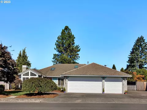 1960 NE 21st Ave, Canby, OR 97013