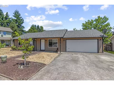 118 Carriage Ct, Kelso, WA 98626