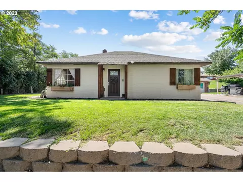 328 Stephens Ave, Umatilla, OR 97882