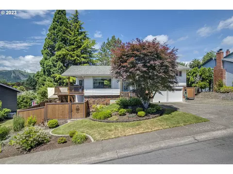 3302 Ammon Way, Forest Grove, OR 97116