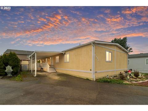 4440 Angie Marie Way NE #11, Salem, OR 97305