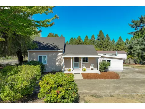 220 SE Lawson Ln, Mcminnville, OR 97128