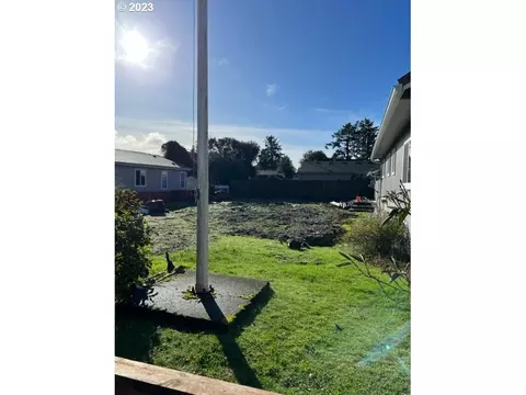 211 Lewis And Clark Way #1, Seaside, OR 97138