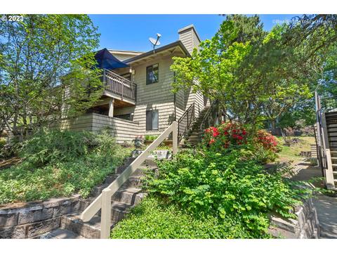 80 Galen St # 80, Lake Oswego, OR 97035