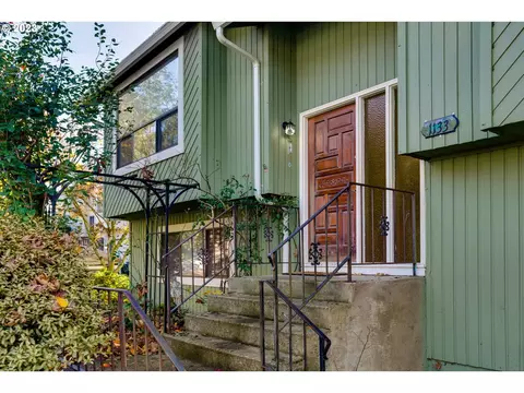 1133 Bexhill St, West Linn, OR 97068