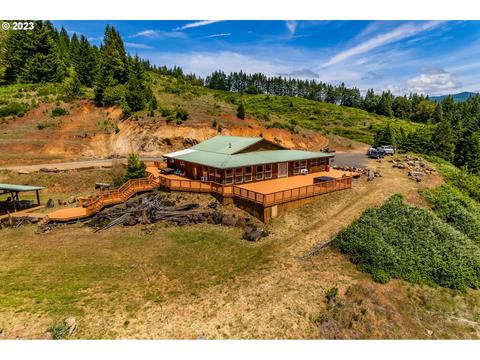 11937 Elkhead Rd, Oakland, OR 97462