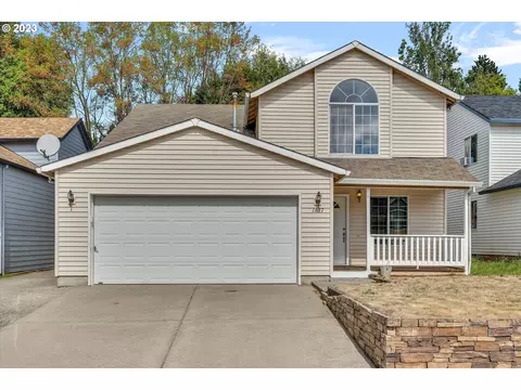 1687 NE 27th Ter, Gresham, OR 97030