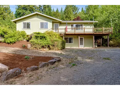 82277 Rattlesnake Rd, Dexter, OR 97431