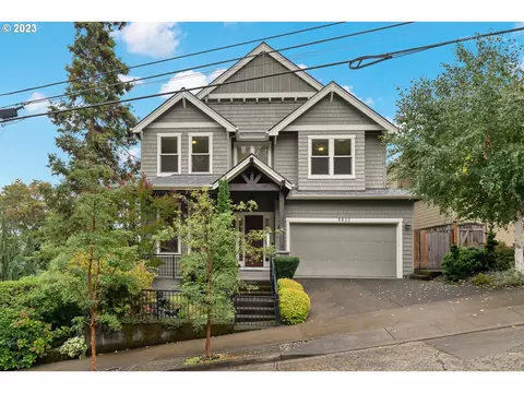 6632 S Corbett Ave, Portland, OR 97239