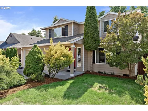 6827 SE 151st Ave, Portland, OR 97236