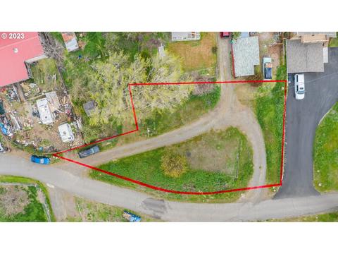 61 Railroad Ave, Wishram, WA 98673