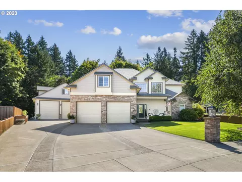 2838 NE Cole Ave, Mcminnville, OR 97128