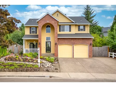 16262 SW Dahlia Ct, Tigard, OR 97223