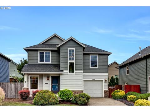 943 NW 2nd Ave, Canby, OR 97013