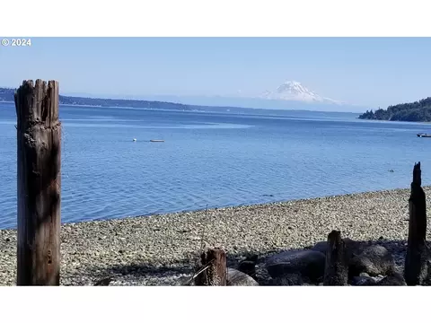 Cunliffe Rd Sw, Vashon, WA 98070