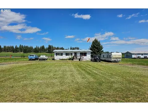 79 N Airstrip Dr, Tygh Valley, OR 97063
