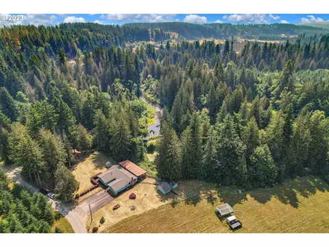 18820 S Ridge Rd, Oregon City, OR 97045