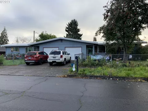 435 S 40th St, Springfield, OR 97478