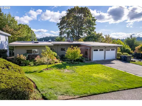 490 W 26th Ave, Eugene, OR 97405