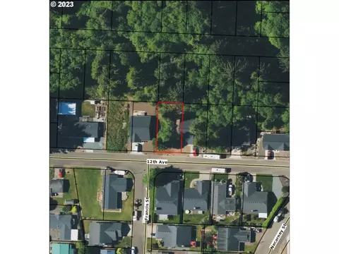 NE 12th Ave, Rockaway Beach, OR 97136
