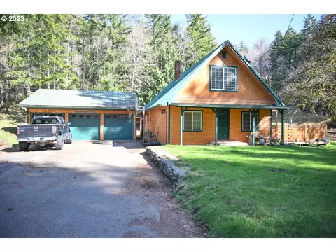 62735 Olive Barber Rd, Coos Bay, OR 97420