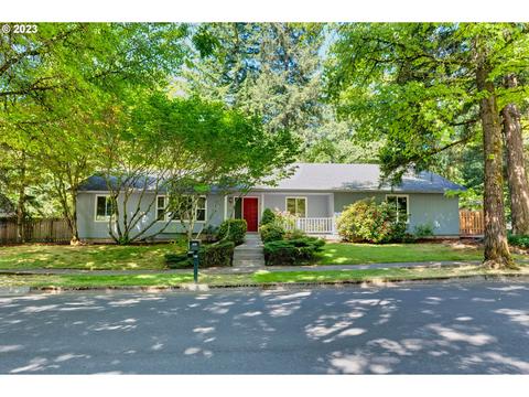 9755 SW 135th Ave, Beaverton, OR 97008