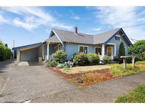 633 SE Ash St, Dallas, OR 97338