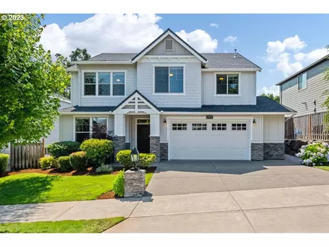 2728 Ridge Ln, West Linn, OR 97068