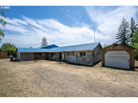 69712 Walker Rd, Rainier, OR 97048