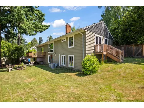 6435 SW 50th Ave, Portland, OR 97221