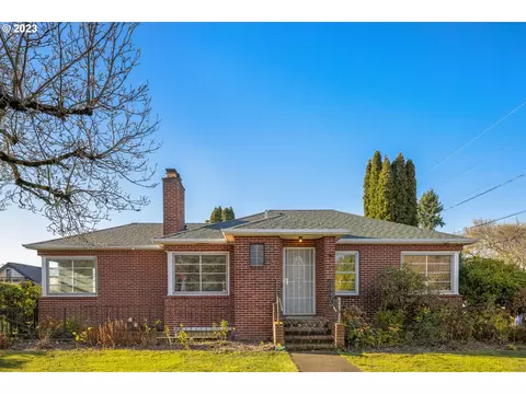 3705 SE 28th Ave, Portland, OR 97202