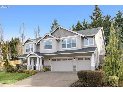 9242 SE Hamilton Ln, Happy Valley, OR 97086