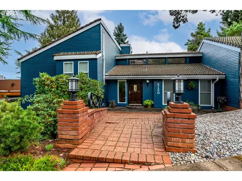 5150 Hill Villa Ct, Salem, OR 97306