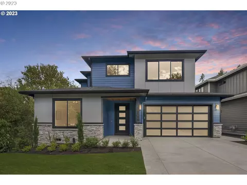 8163 SW Cedarcrest St, Portland, OR 97223