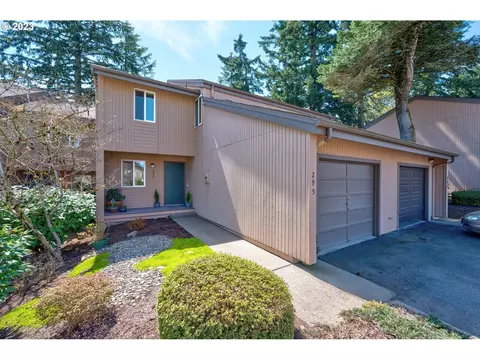 295 Mcnary Heights Dr, Keizer, OR 97303