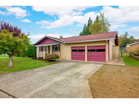 13405 Eastborne Dr, Oregon City, OR 97045