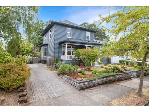 6715 NE Rodney Ave, Portland, OR 97211