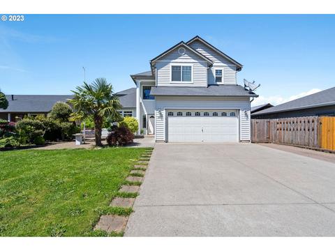 8810 NE 71st St, Vancouver, WA 98662