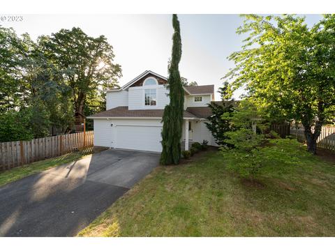 4215 SE Risley Ave, Milwaukie, OR 97267