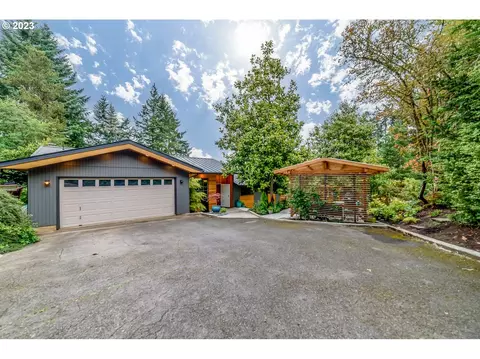 2150 Mclean Blvd, Eugene, OR 97405